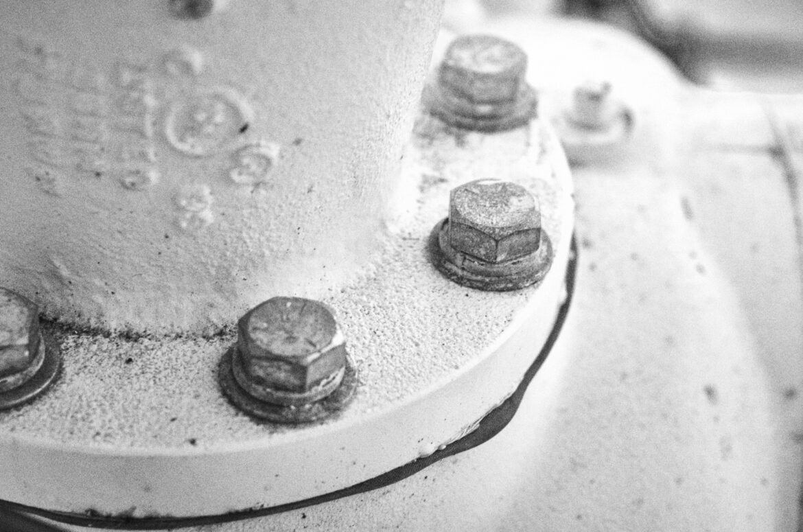 Industrielle Stahlkonstruktion – Rohrleitungssystem